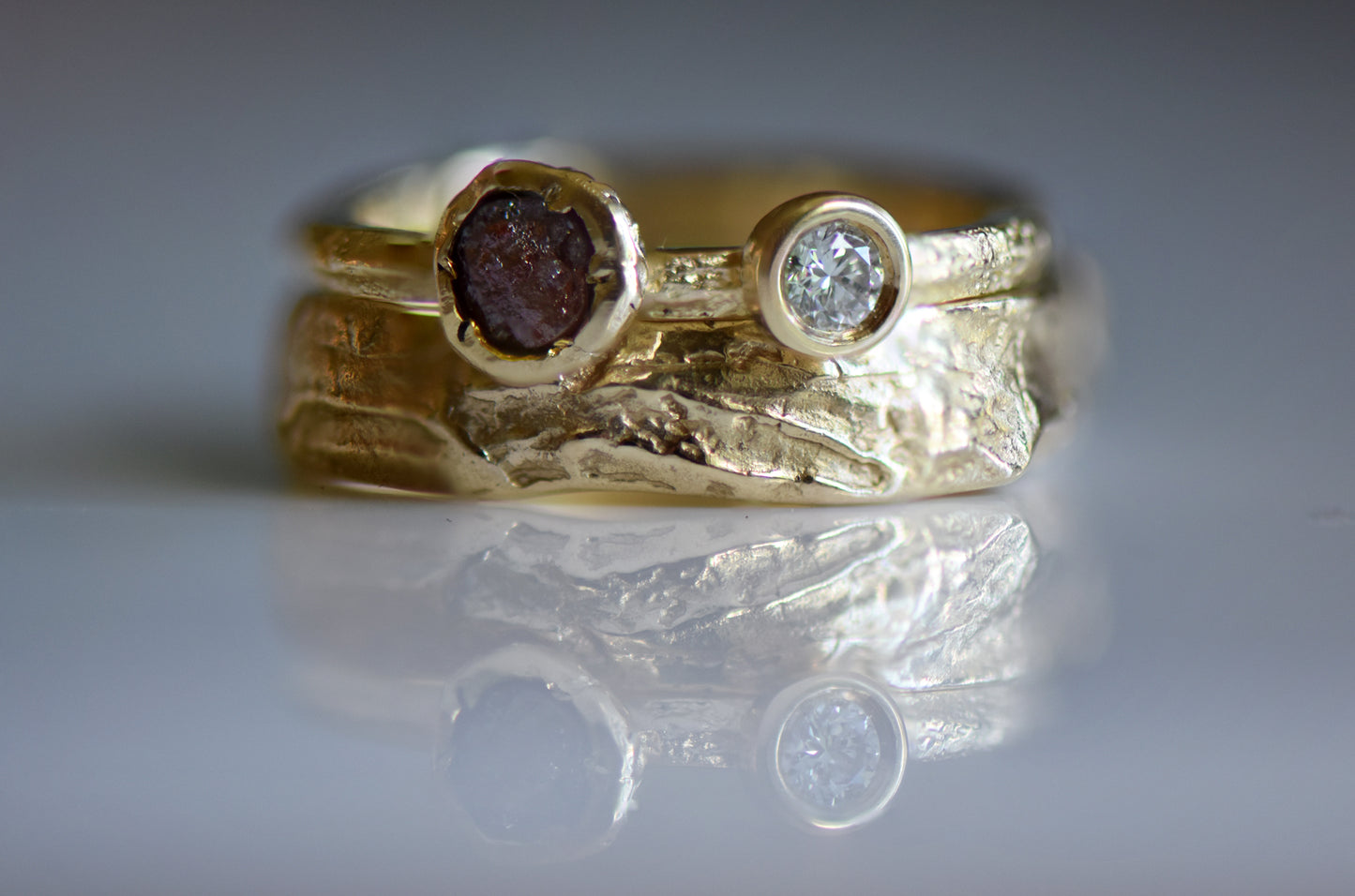 OOAK Toi et Moi ring in 9ct Gold