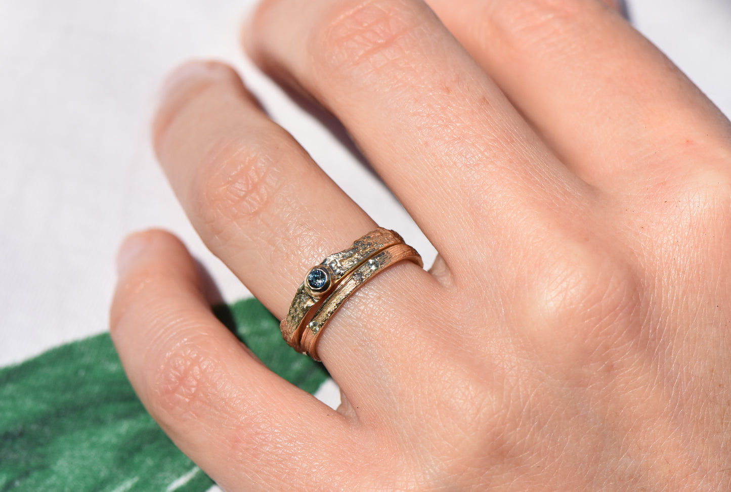 9ct Dot London Plane Ring