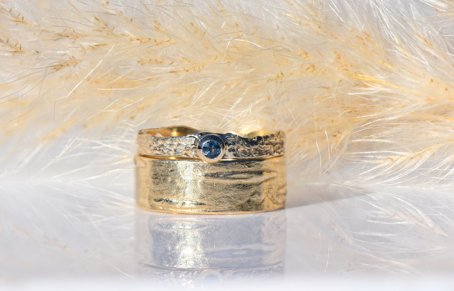 9ct Dot London Plane Ring