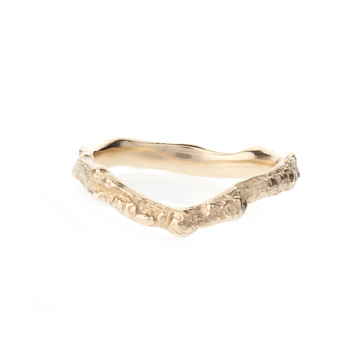 9ct Gold Hawthorn V Band