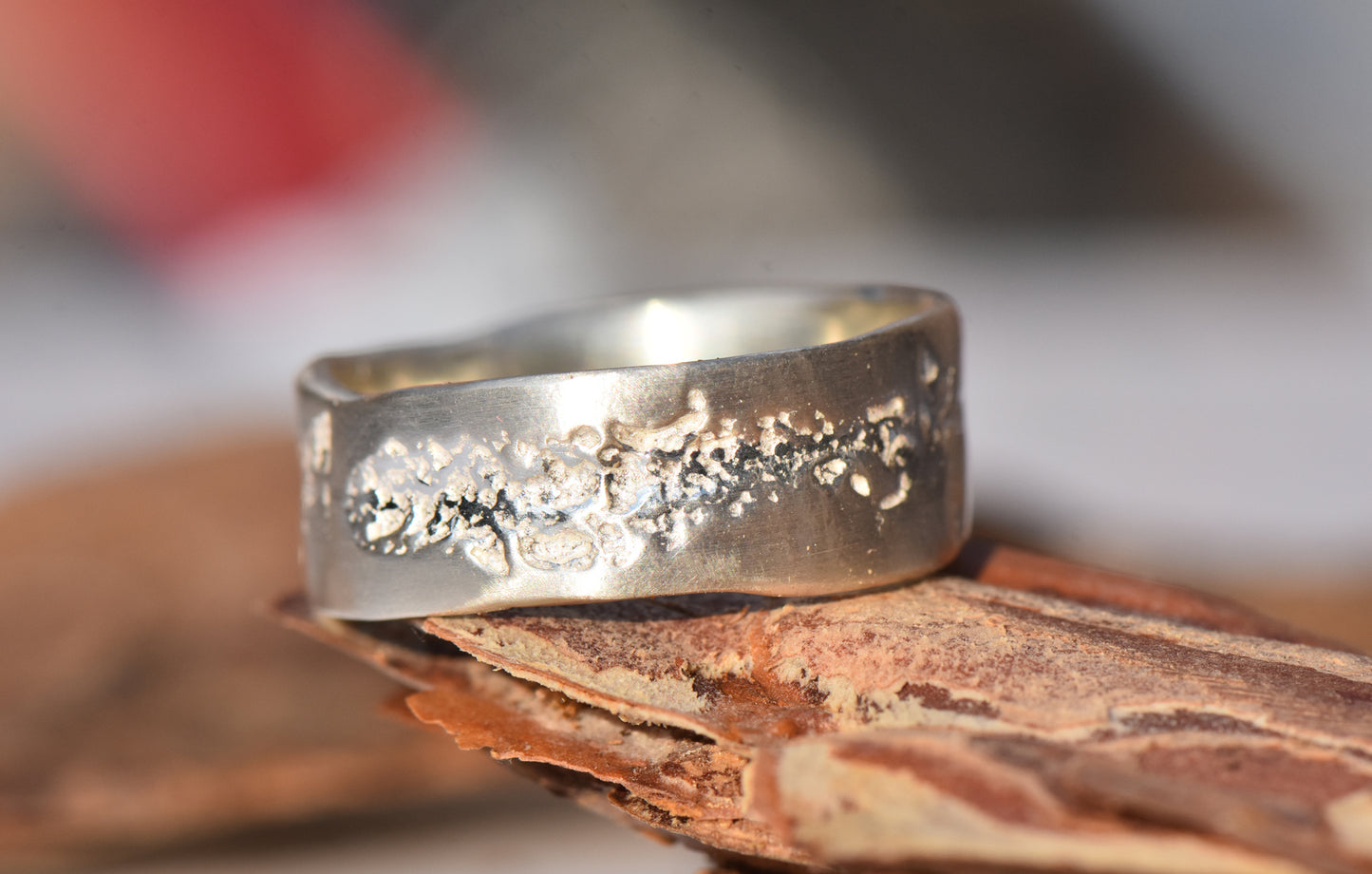Silver Reverse English Oak Ring
