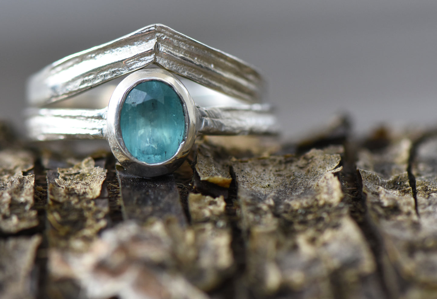 Silver Oak and Grandidierite Ring
