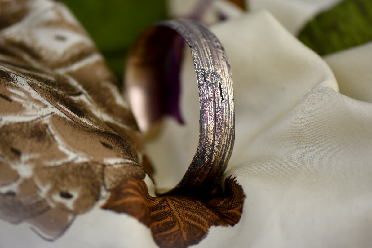 Lined Oak Cuff in Bronze