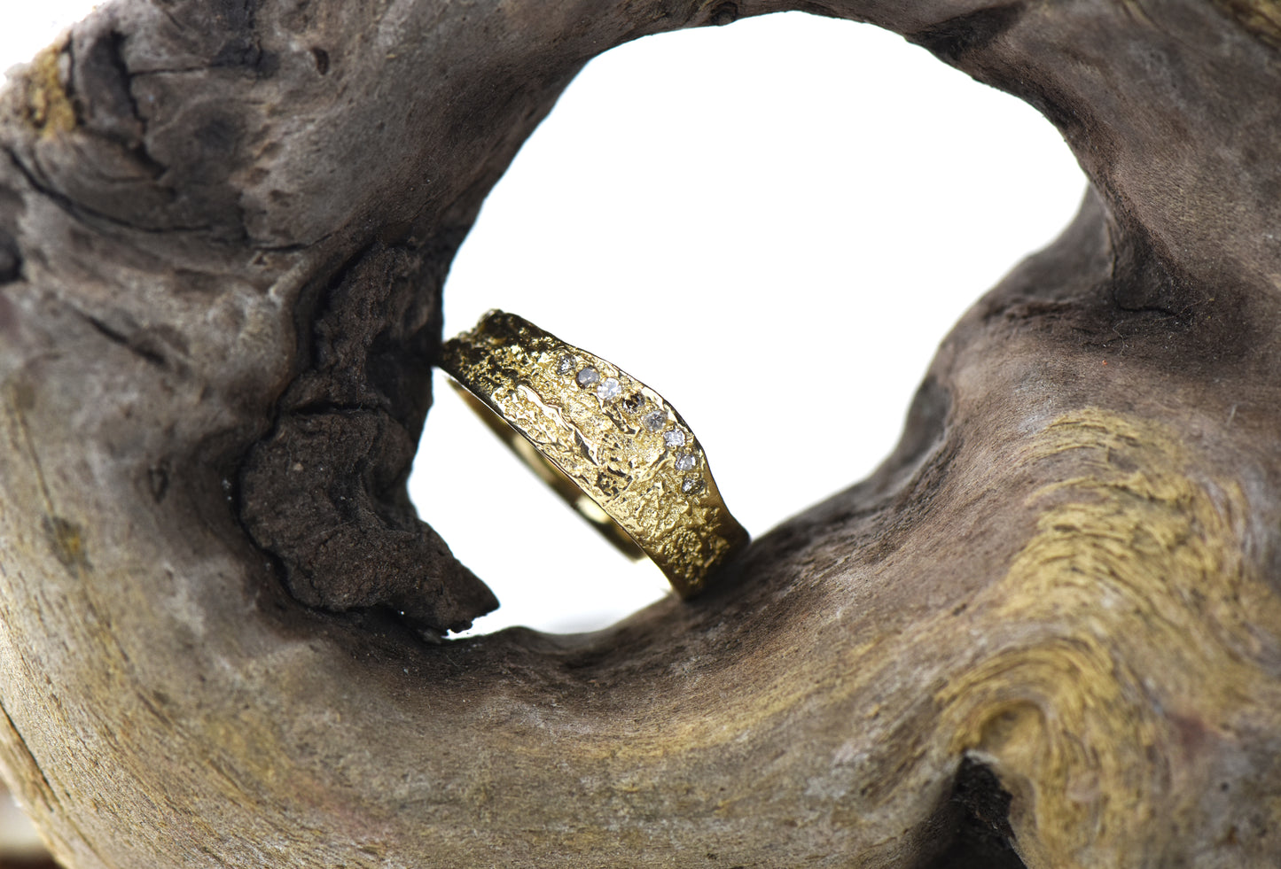 14ct Gold London Plane Ring with Champagne Diamonds