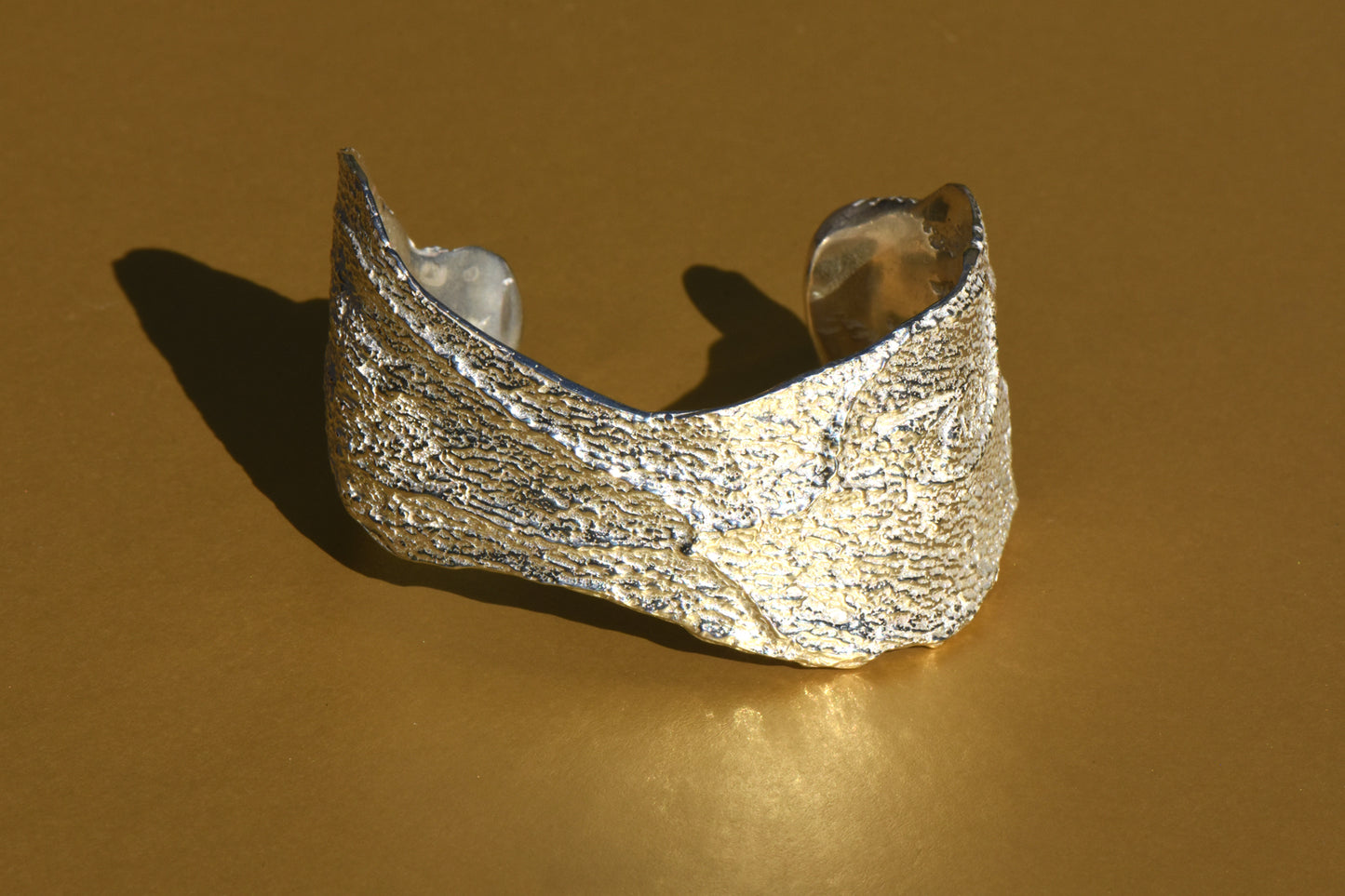 Princess London Plane Cuff