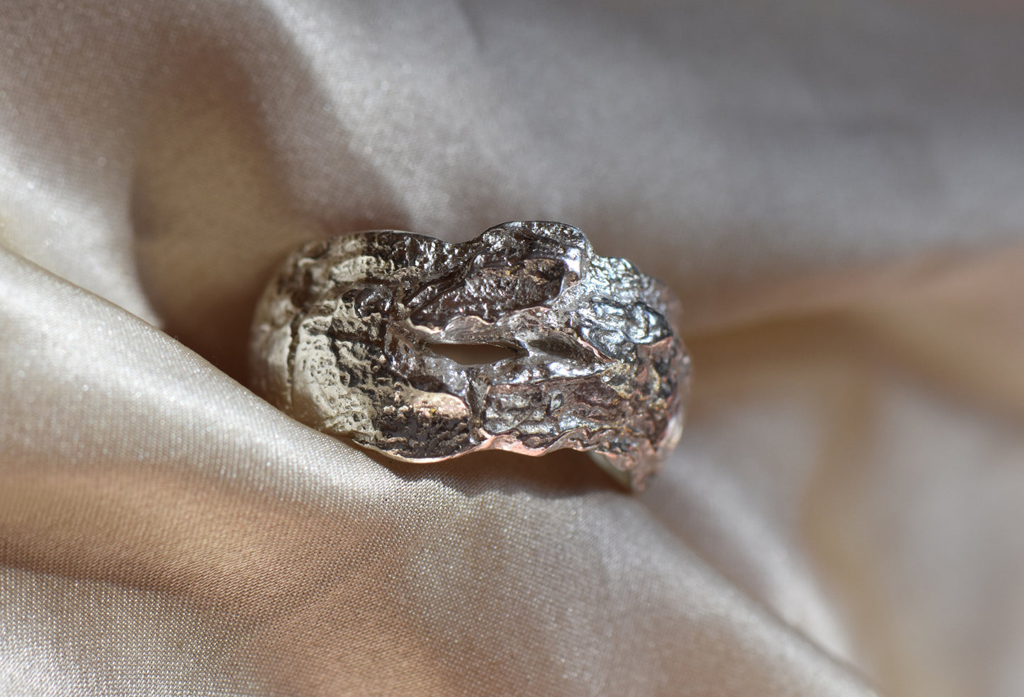 Silver Chunky Oak Ring