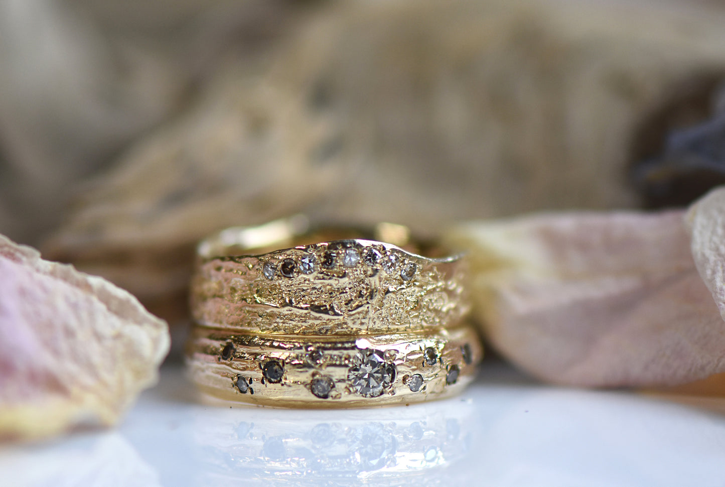 14ct Gold London Plane Ring with Champagne Diamonds