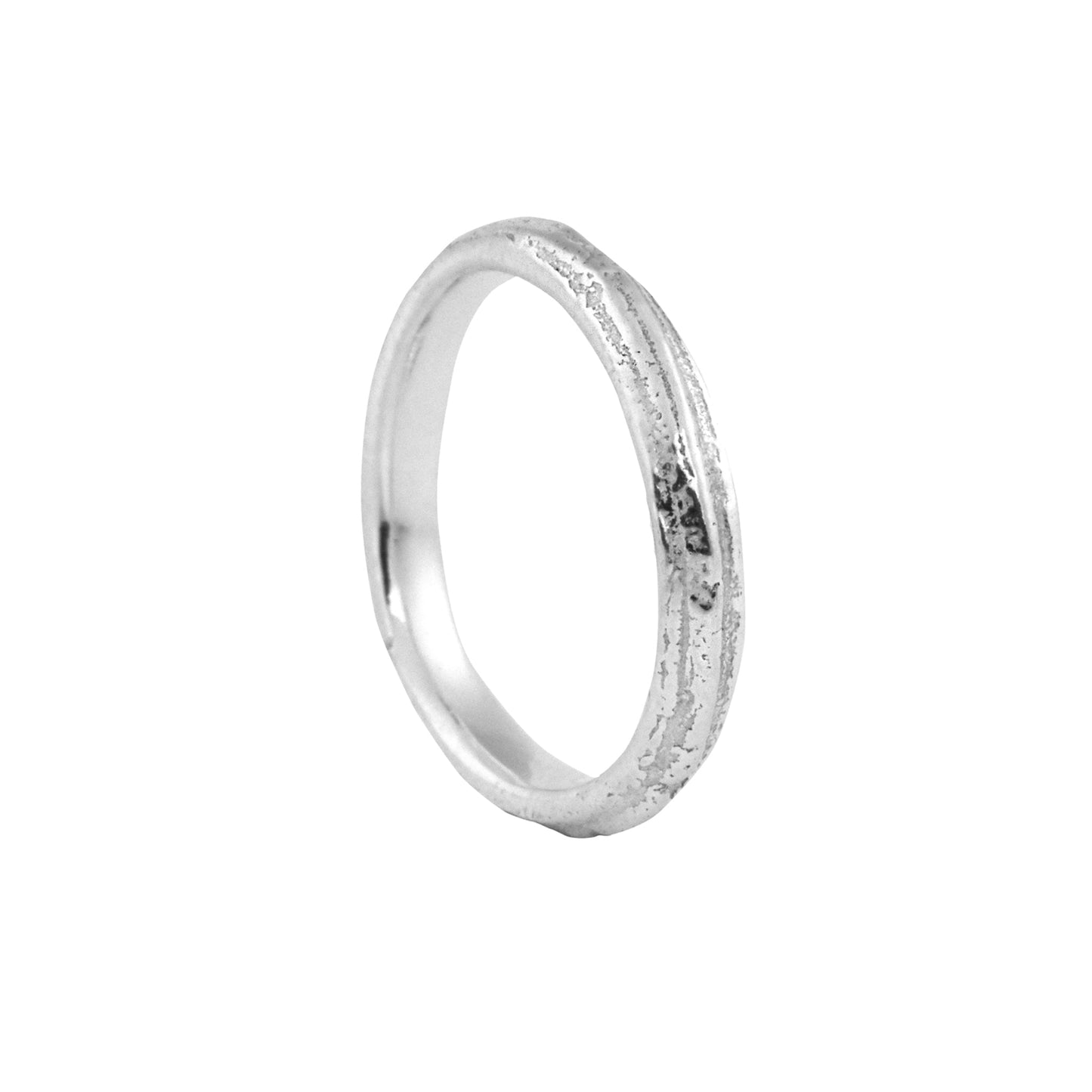 Skinny Lined Oak Ring in Silver