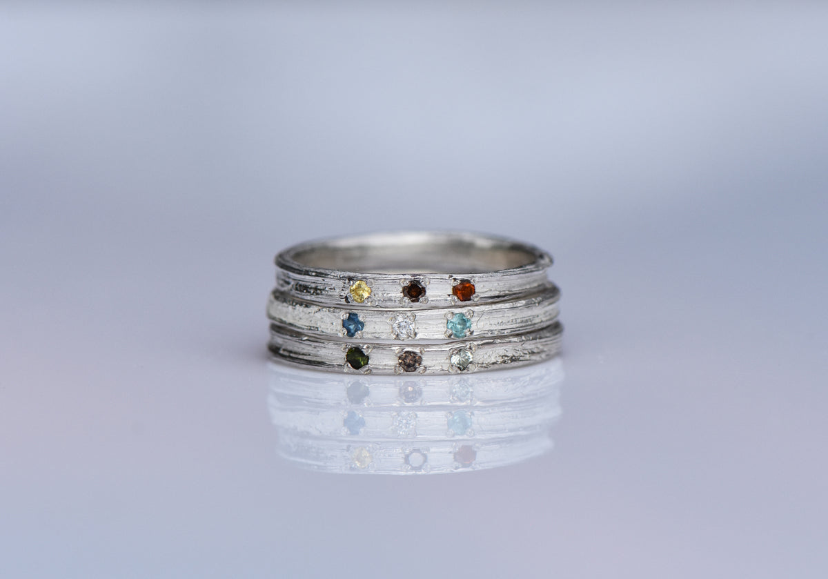 Corkscrew Willow 3 stone ring