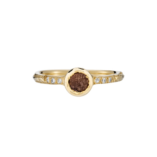 Skinny Oak ring - 9ct gold and rough red diamond
