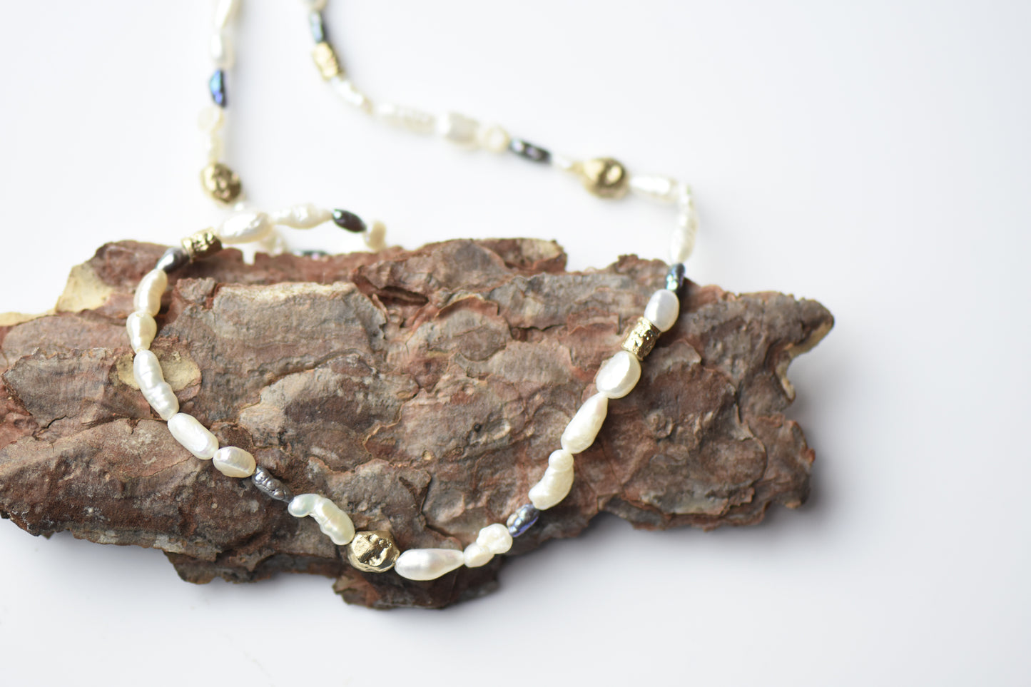 Pearl Necklace with Golden Bark Nuggets
