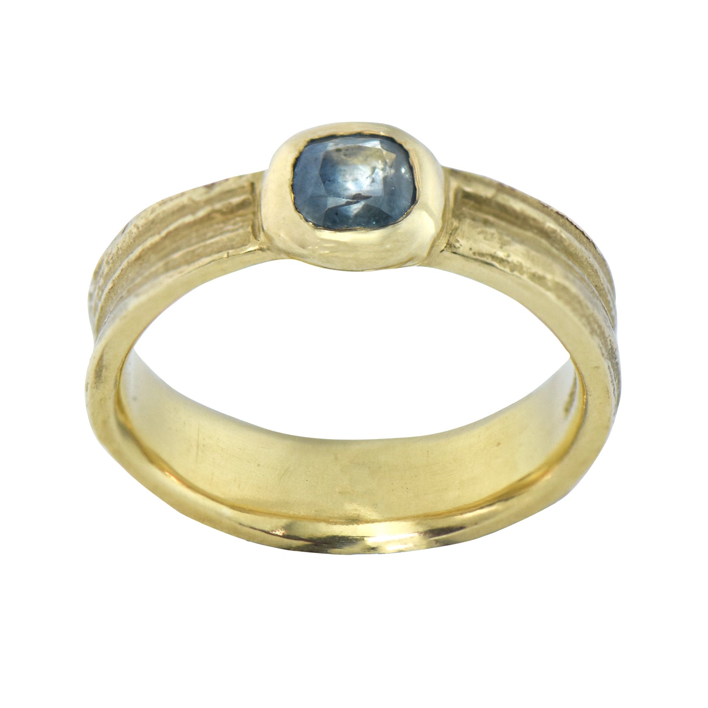 9ct Gold English Oak Ring with Sapphire